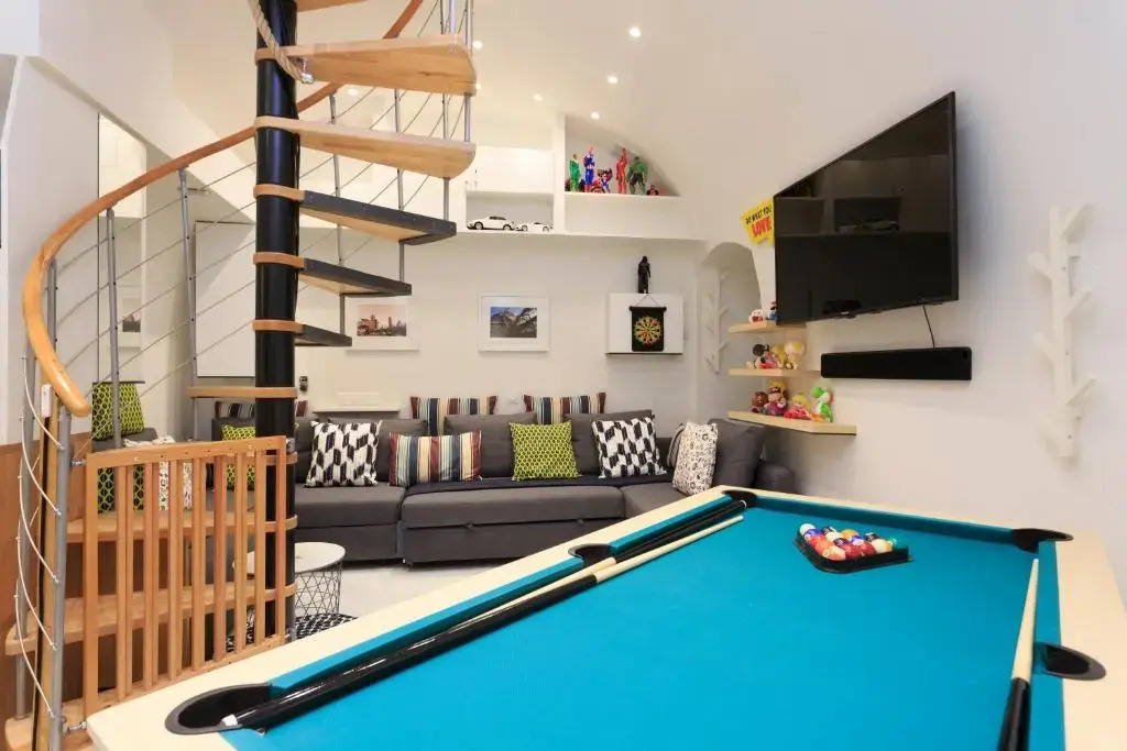 Louvre Luxury Apartment & SPA
