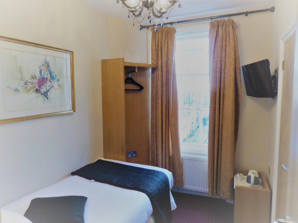 Lancaster Court Hotel