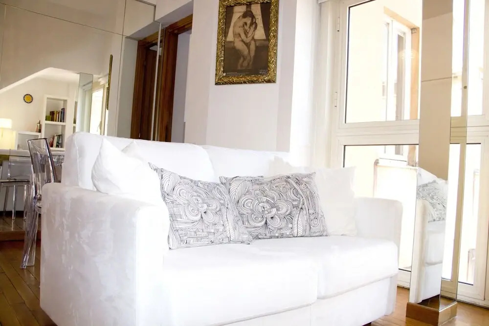 Live in the Heart of Rome