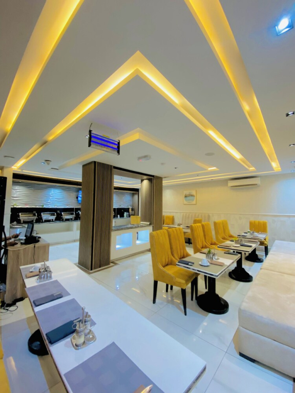 2020 HOTELS & APARTMENTS Wuye