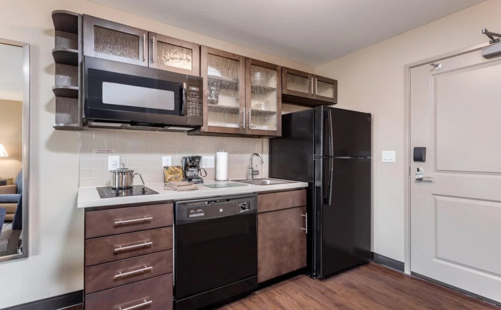 Candlewood Suites Eau Claire I-94 by IHG