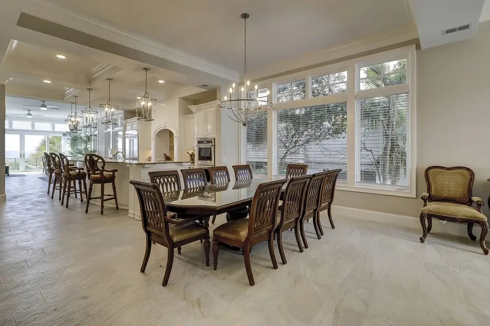 28 Carters Manor
