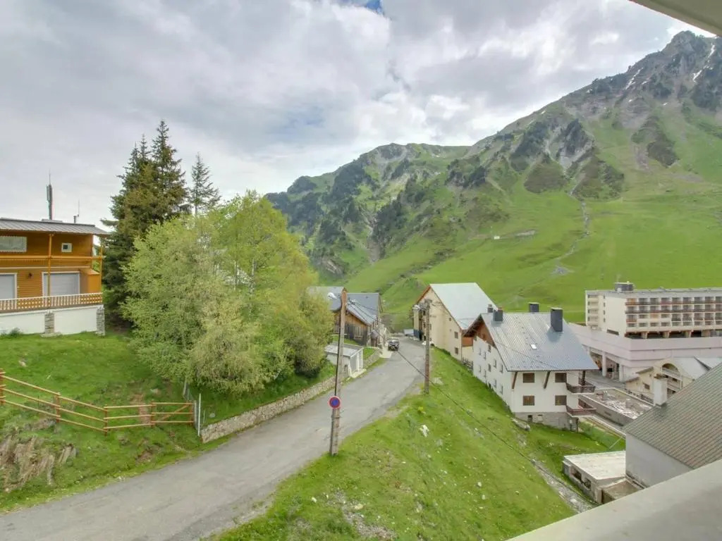 Appartement La Mongie, 2 pièces, 7 personnes - FR-1-404-160