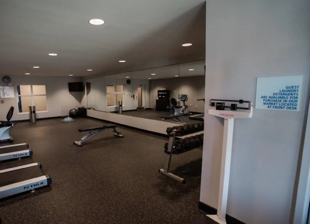 Holiday Inn Express Hickory - Hickory Mart by IHG