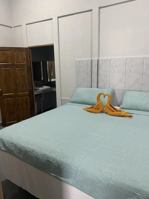 Gallina E Palo Beachfront Hotel