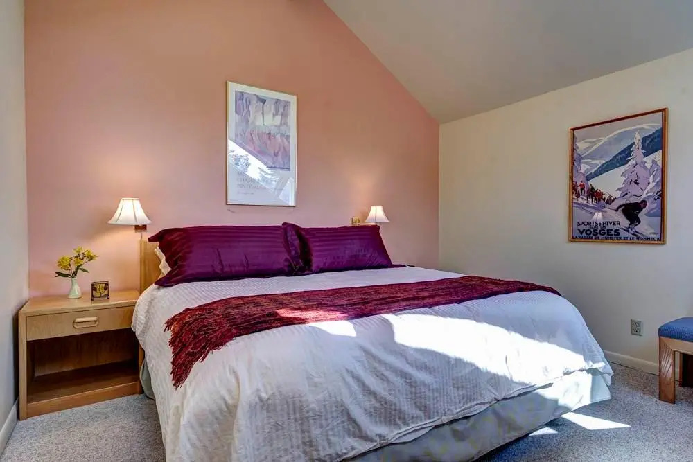 Hotel 1115 Lowell Avenue