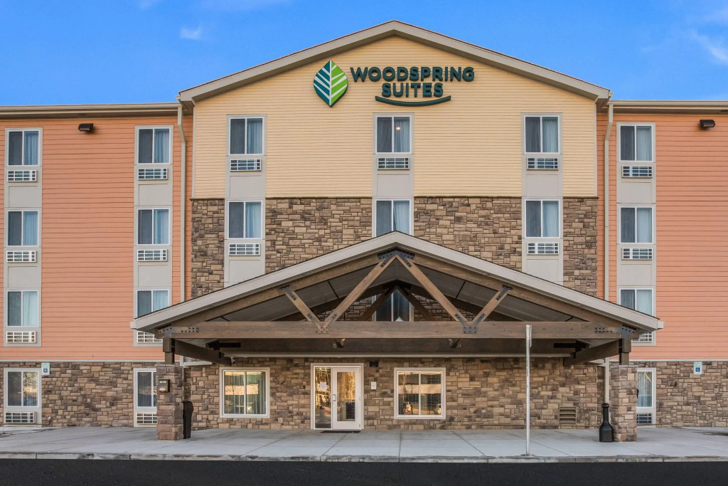 WoodSpring Suites Novi Farmington