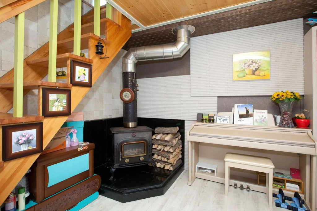 LUCERE - Binny's Guesthouse 'B' type