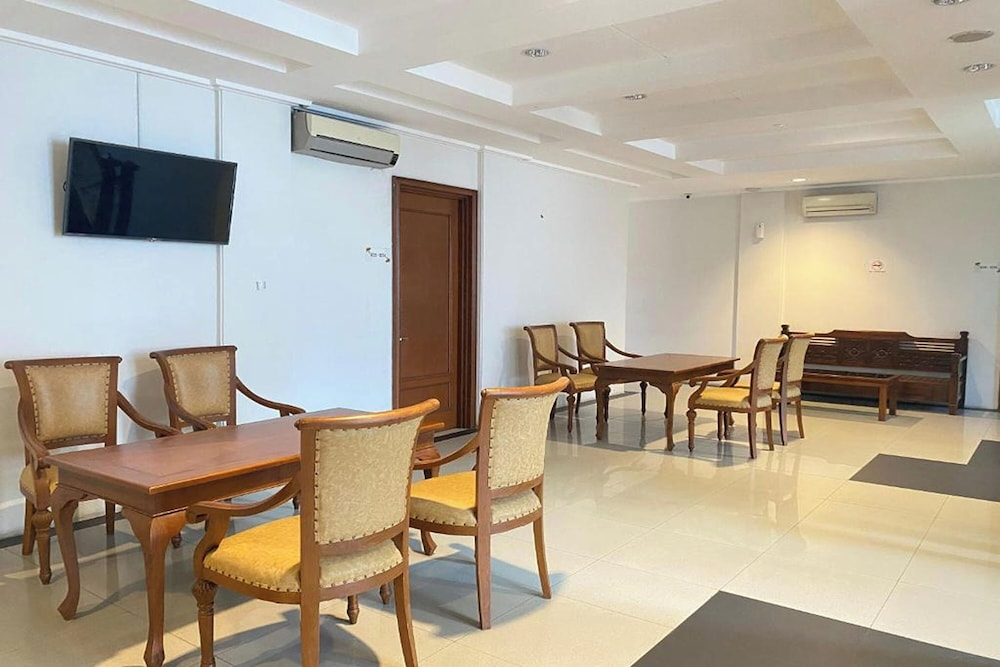 Madina inn Hotel & Hostel Yogyakarta