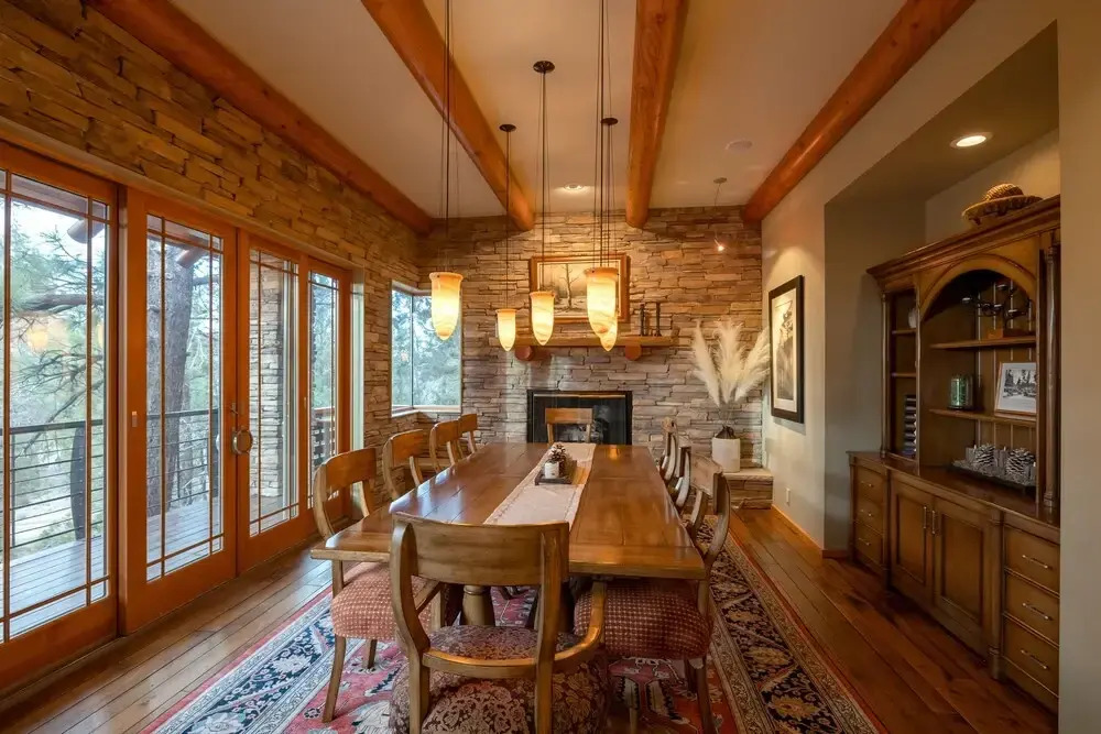 10 - Wild Horse Estate 5 Bedroom Cabin by Redawning