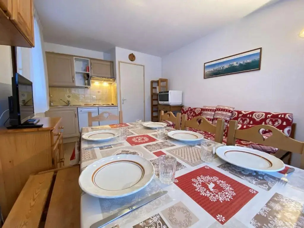 Appartement Praz-sur-Arly, 3 pièces, 6 personnes - FR-1-603-8