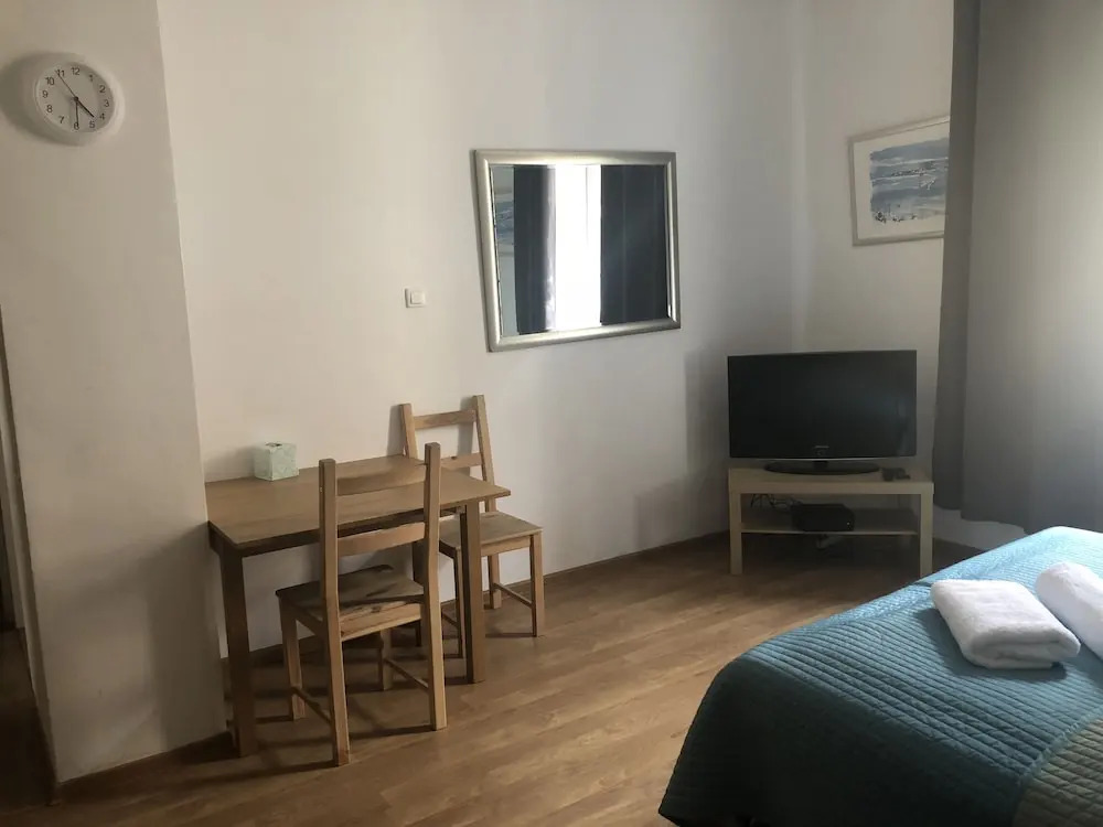 Rais Serviced Apartments