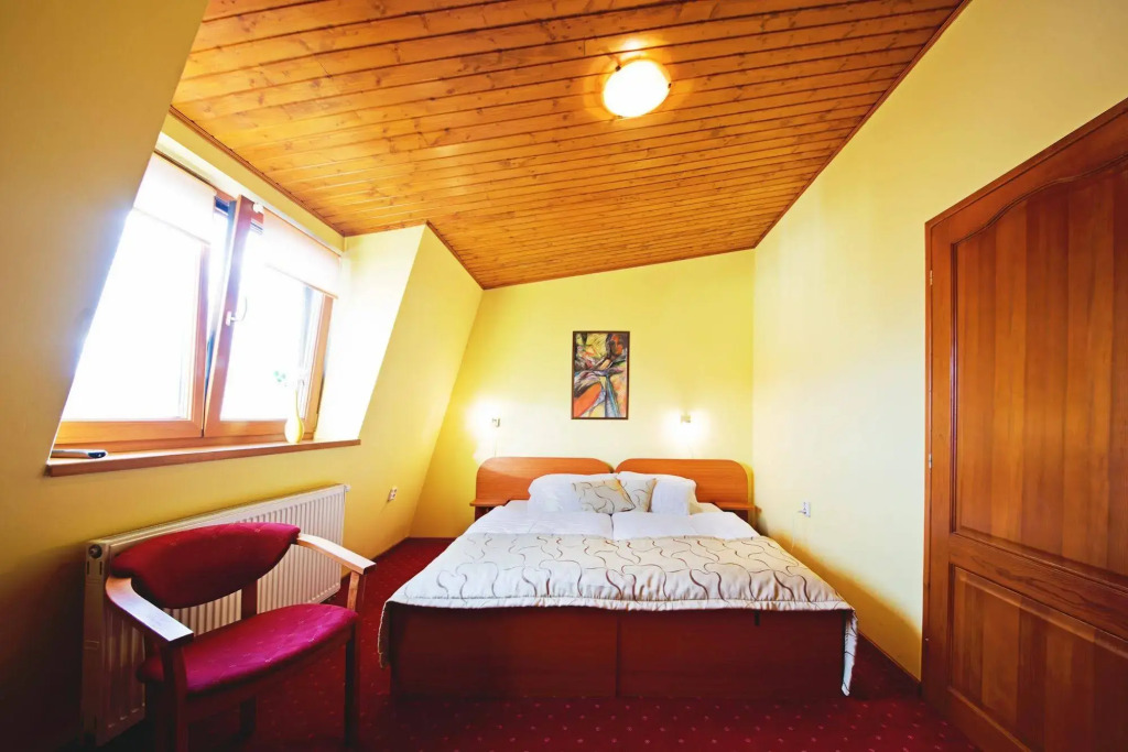 Tavel boutique hotel
