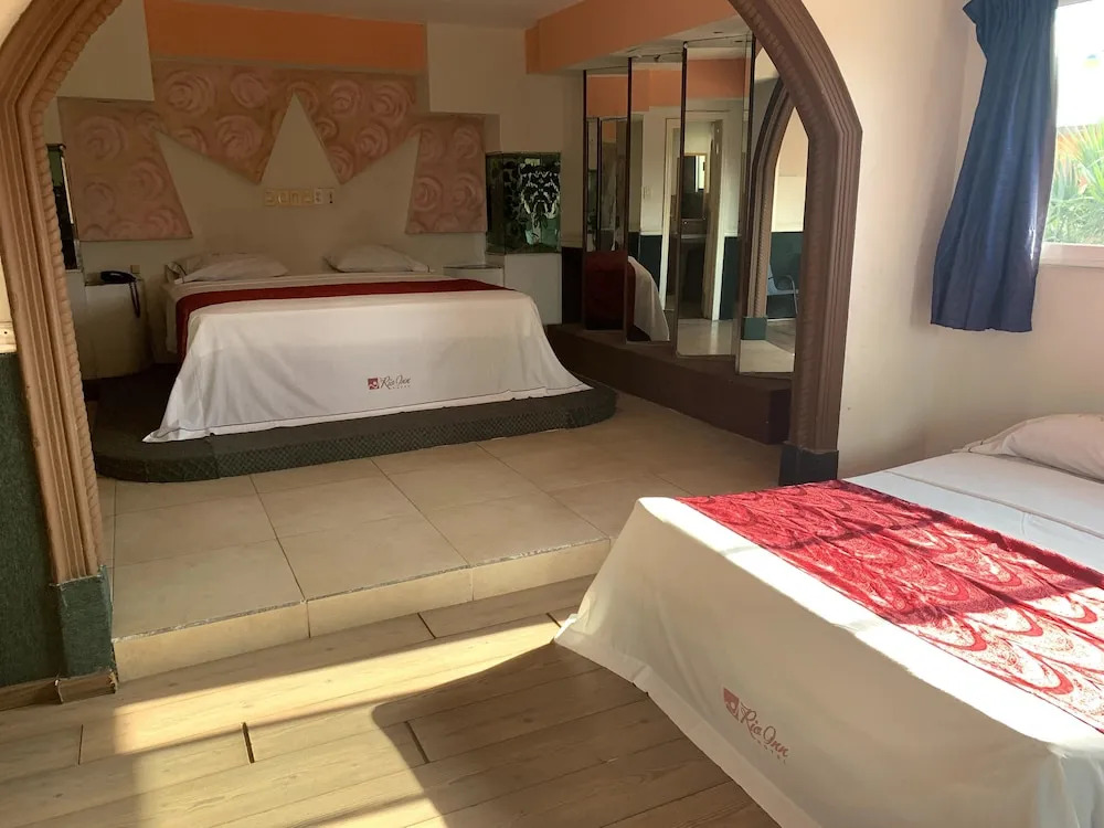Hotel Rio Inn