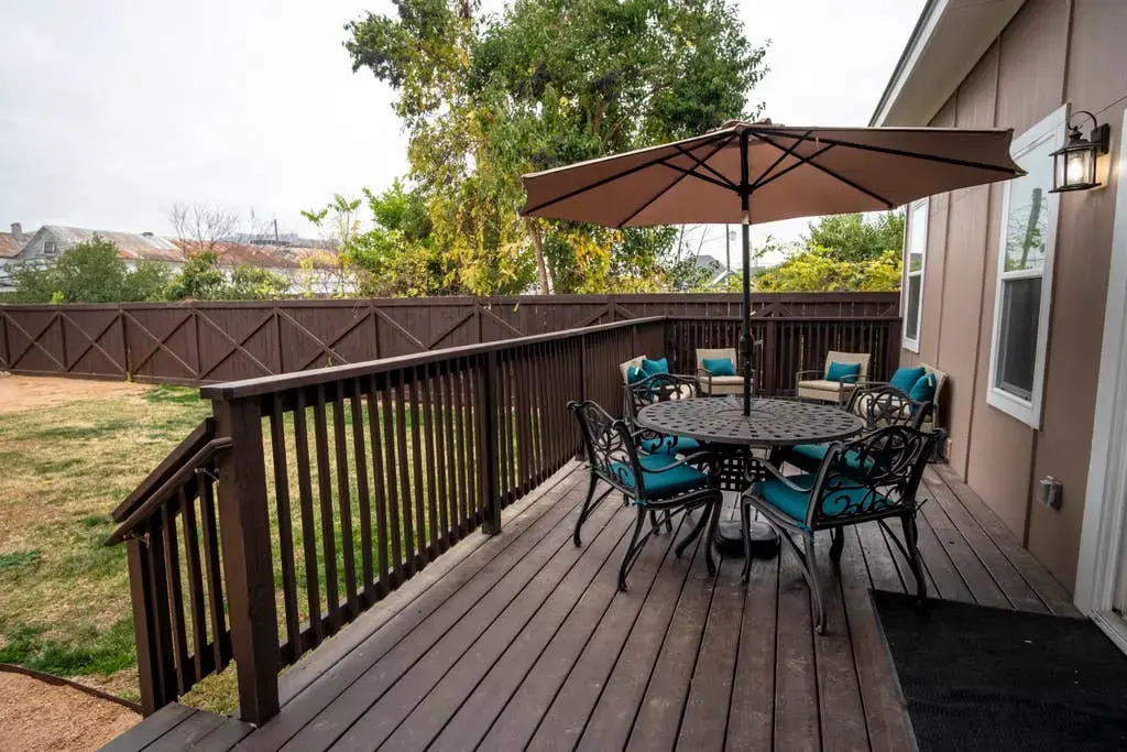 Brand NEW Large Impressive House Near Downtown!