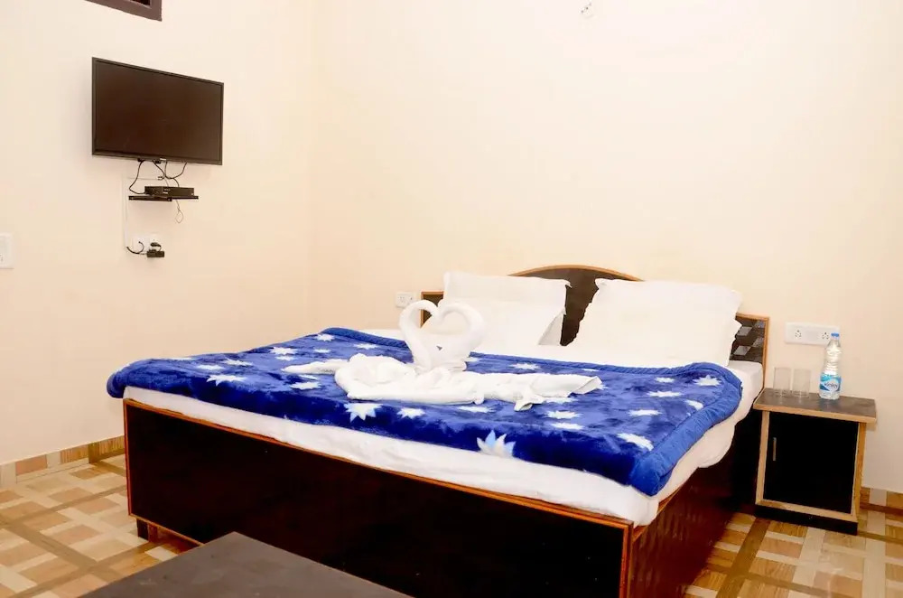 Lord Krishna Himalayan Hotel and Restaurant