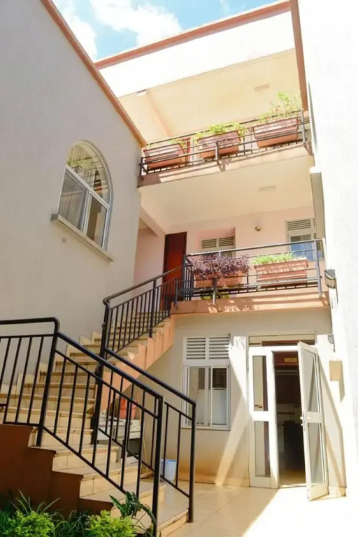 Nonilis Apartments Single Room for a great vacation
