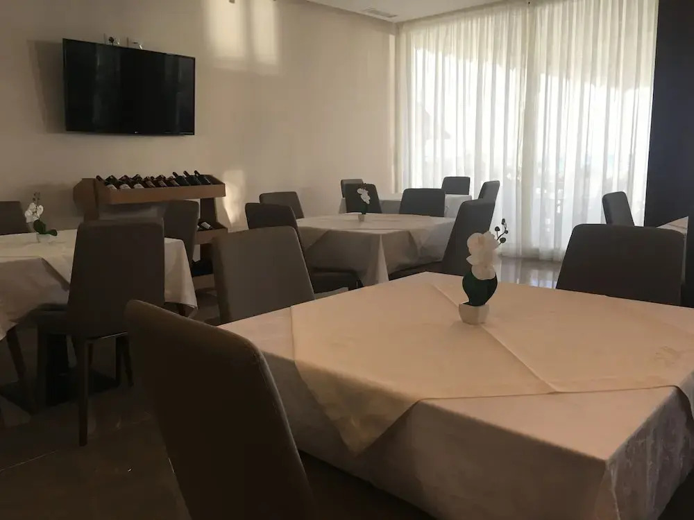 Hotel Maren