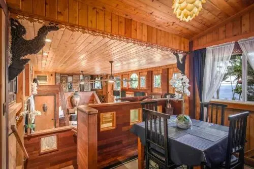 The Bali House and Cottage at Kehena Beach Hawaii
