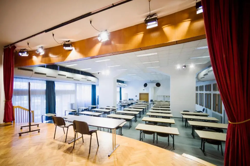 Ceu Konferencia Központ