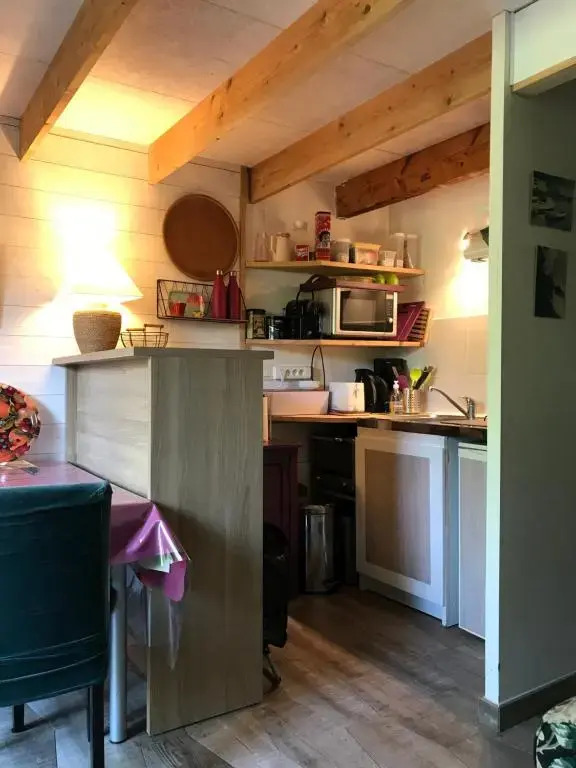 Confortable logement de plain pied sur 2 terrasses