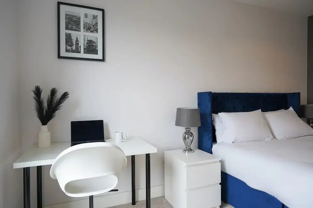 Serenity by the Water 3 bedroom London