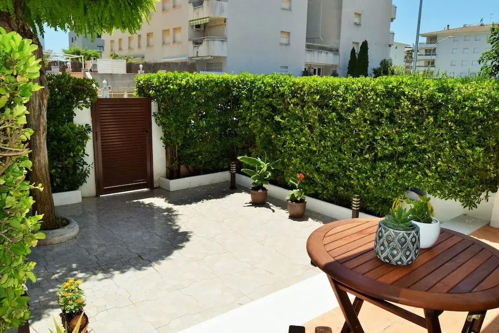 Semi-Detached House 1 (R85)