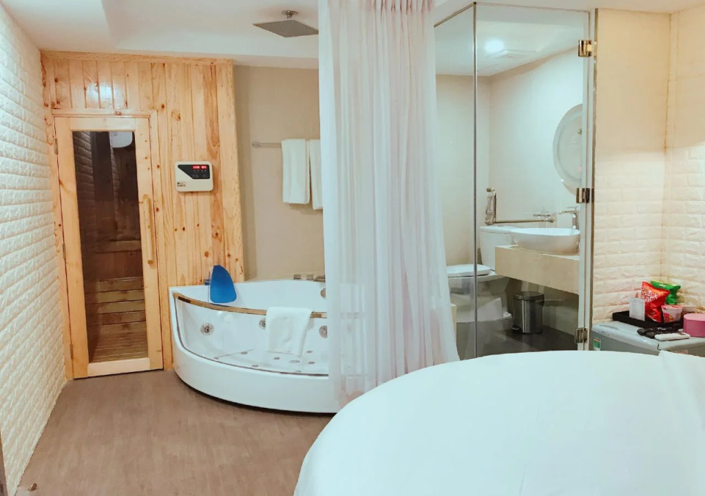 Cupid Hotel