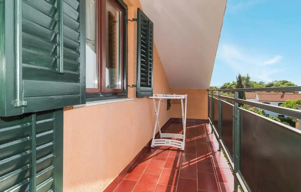 Stunning Home in Jadrija With Wifi and 1 Bedrooms