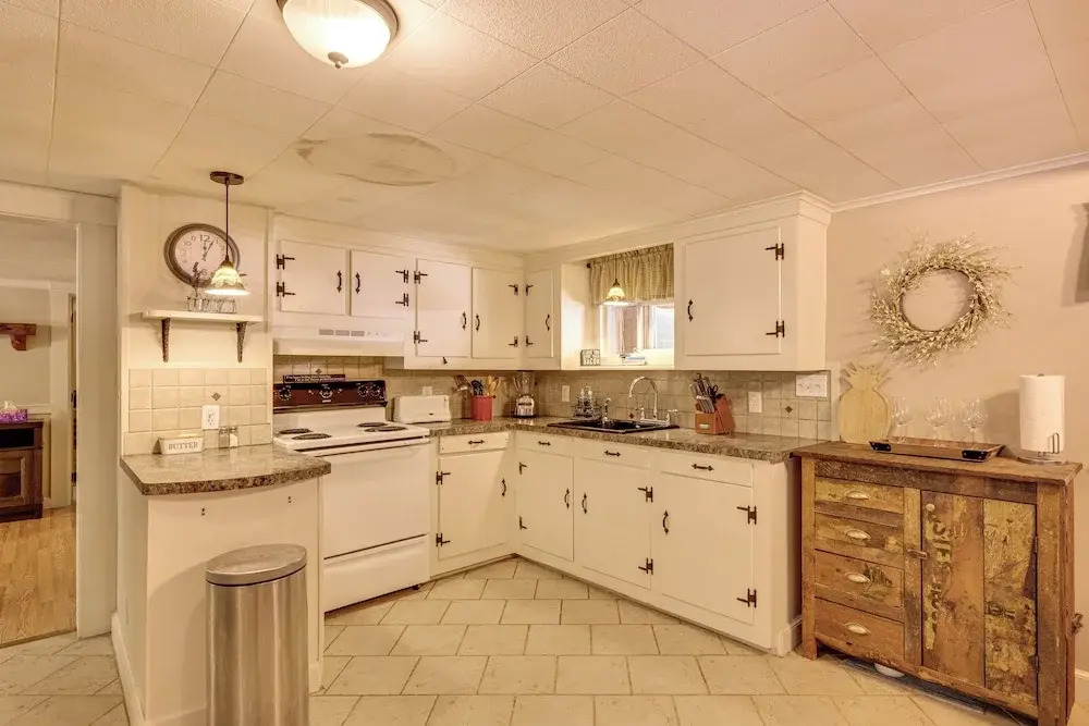 Home w/ Outdoor Entertainment Area in Ashland!