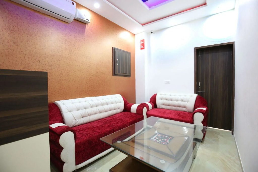New DK Palace by OYO Rooms