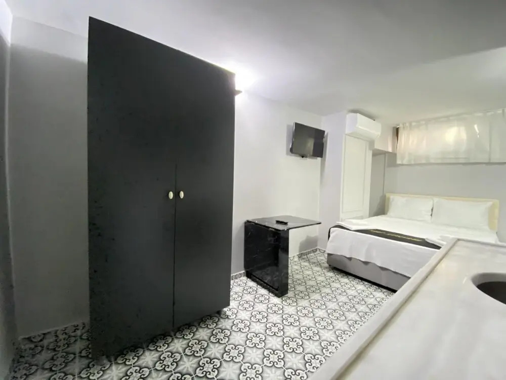 Comfy and Central Studio Flat in Kabatas Beyoglu