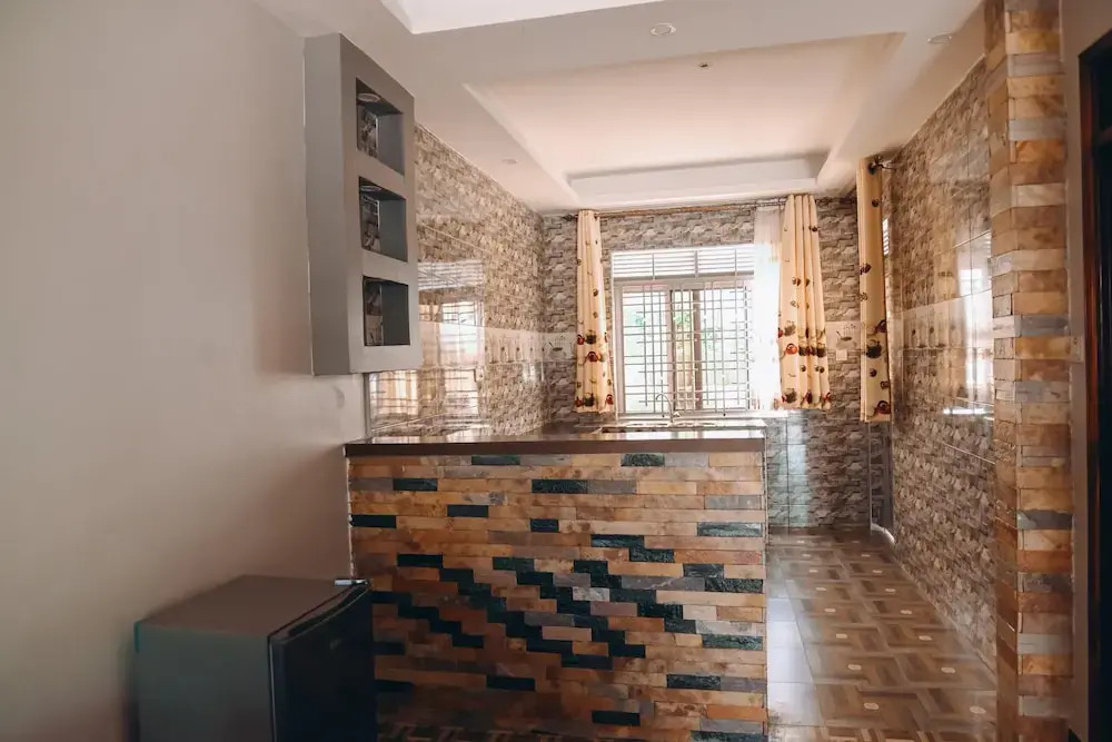 Kyakaigo Residences