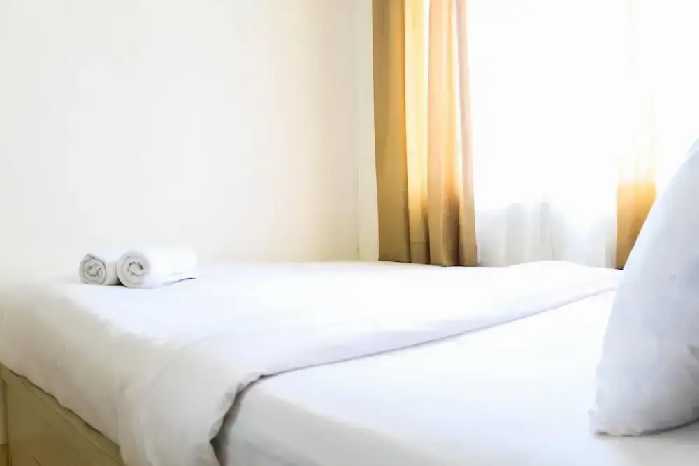Modern 2BR Apartment Puri Park View for 4 Pax By Travelio