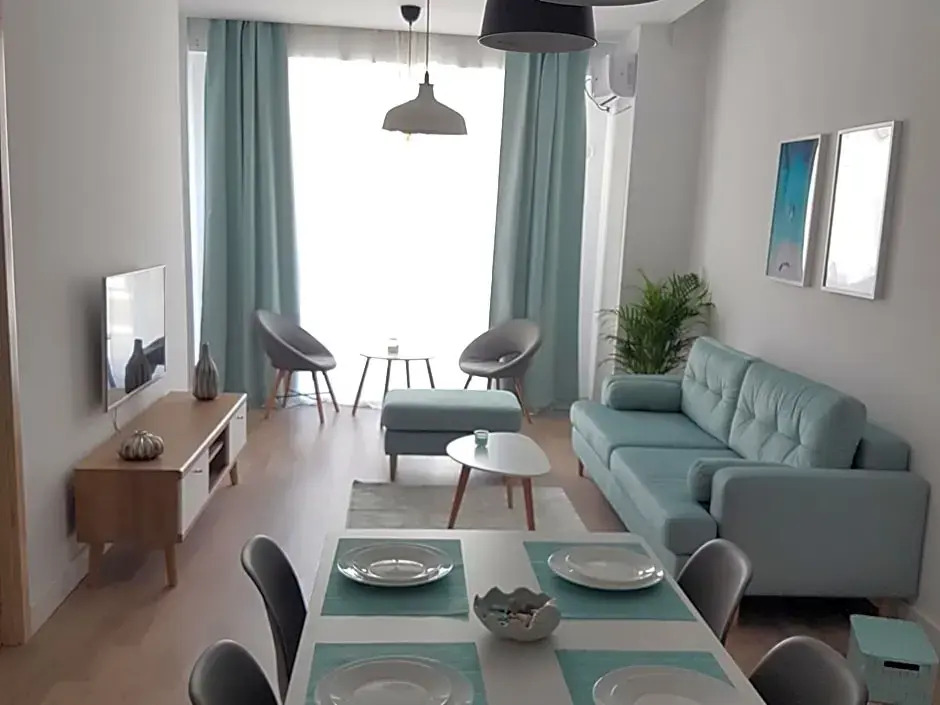 Onix Blue 17 - Mamaia Nord
