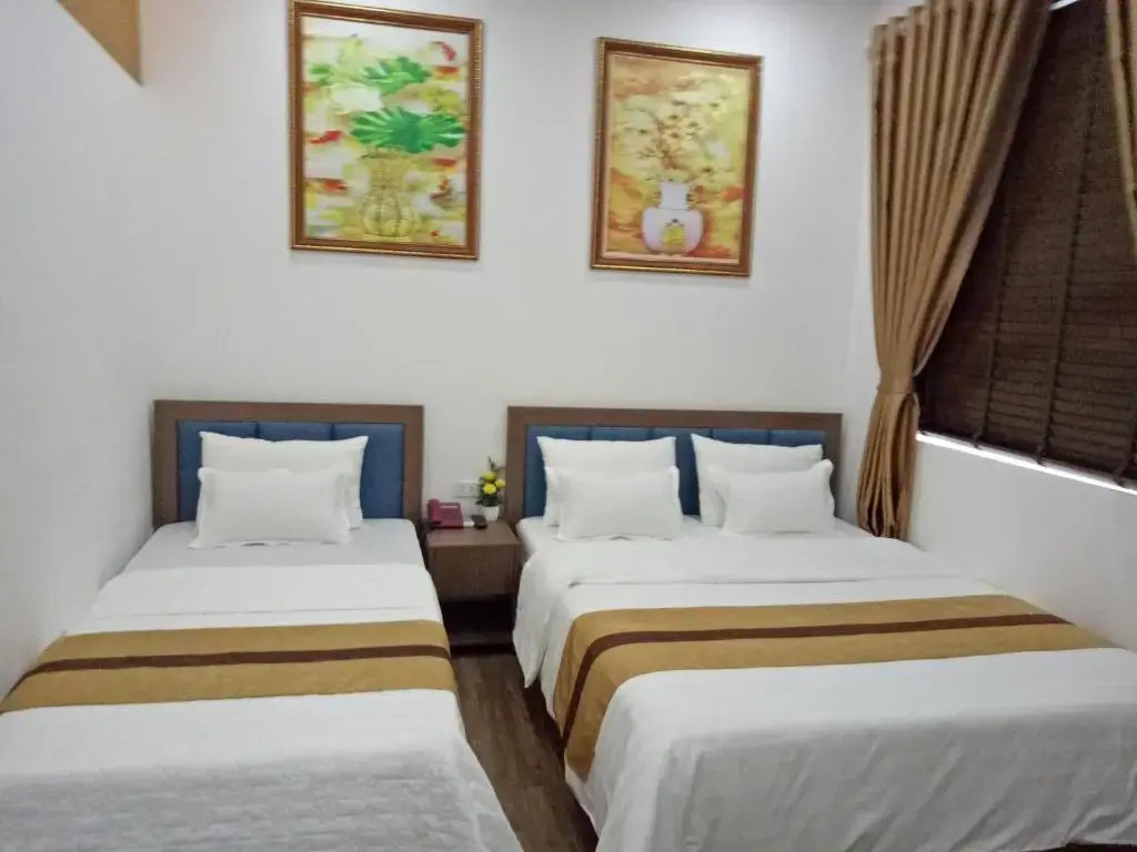 Duc Long Hotel