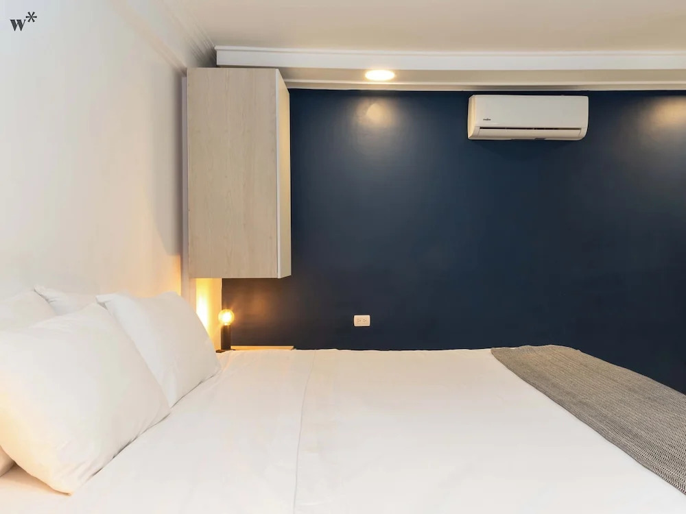 Apartments with Jacuzzi in El Poblado by Wynwood House