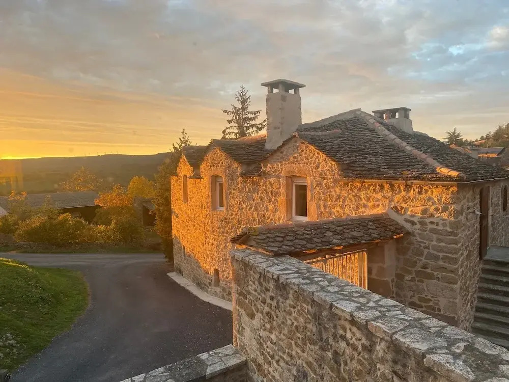 Les Caselles - Gîte, table et chambres dhôtes