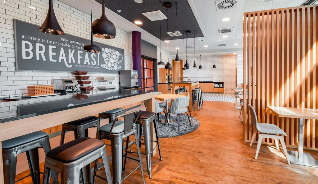 Premier Inn Mannheim City Centre