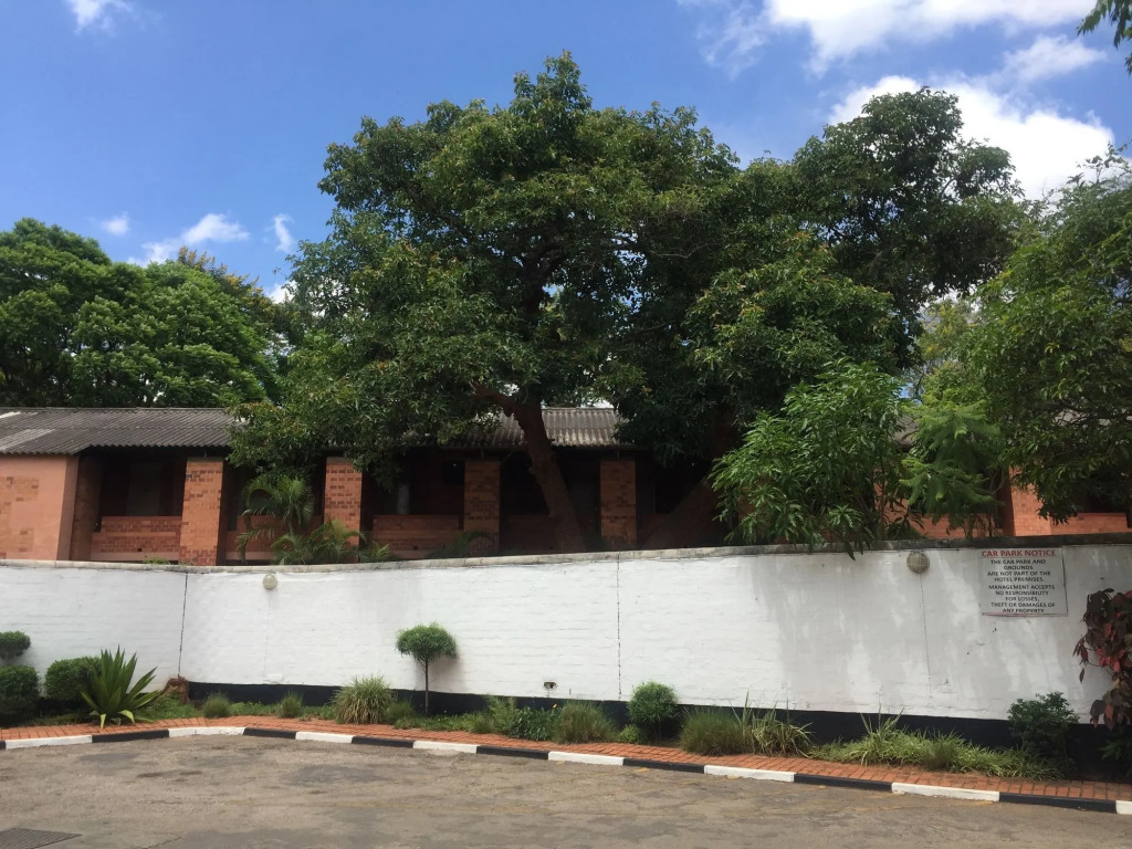Ndeke Hotel