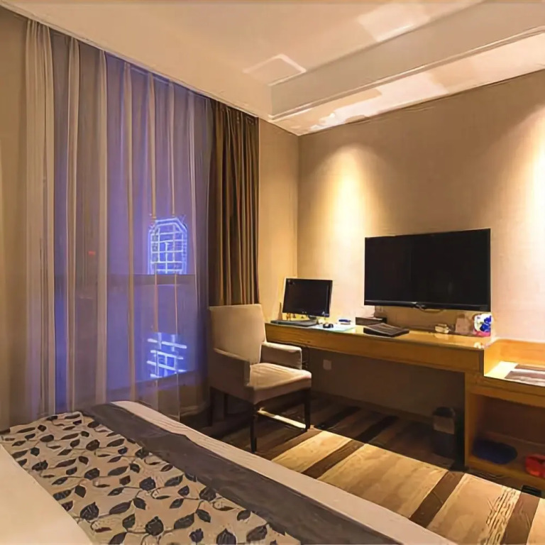 Huating Hotel