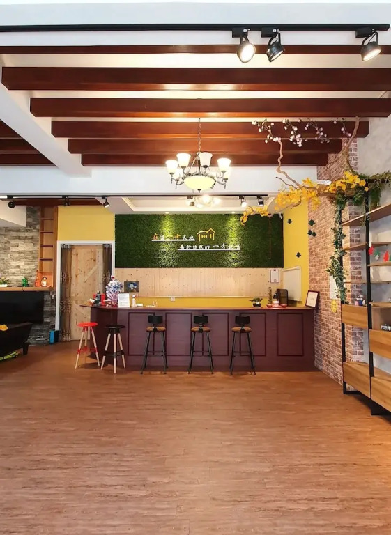 On One Side Homestay