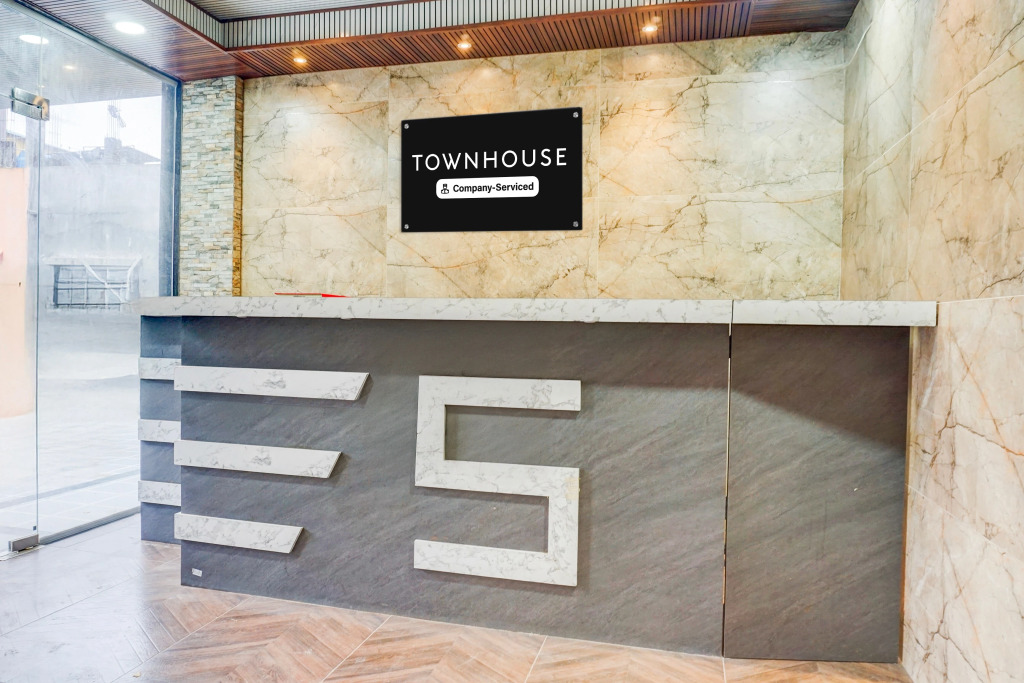 Super Townhouse Lonavala Formerly Mountain Meadows Resort