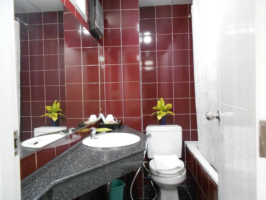 B.S. Court Hotel Sathorn