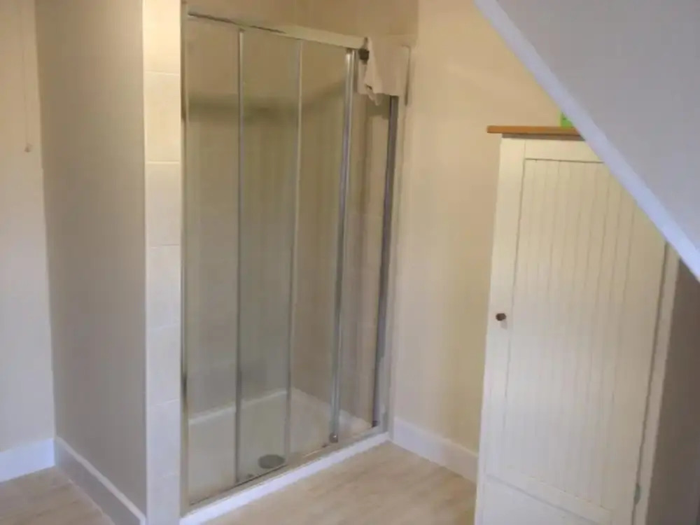 The Sherwood, No 11