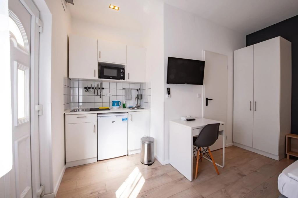 Chesscom Apartments