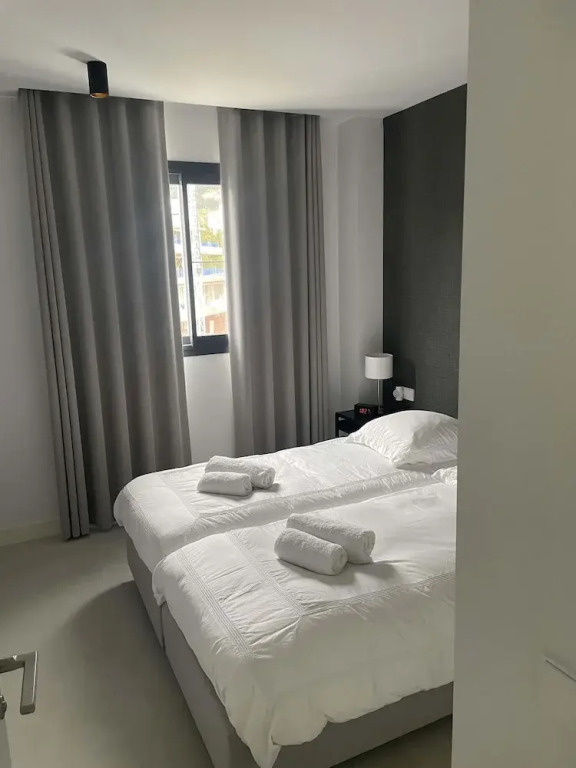 Huswell - Oceanview Stay in Higuer n West