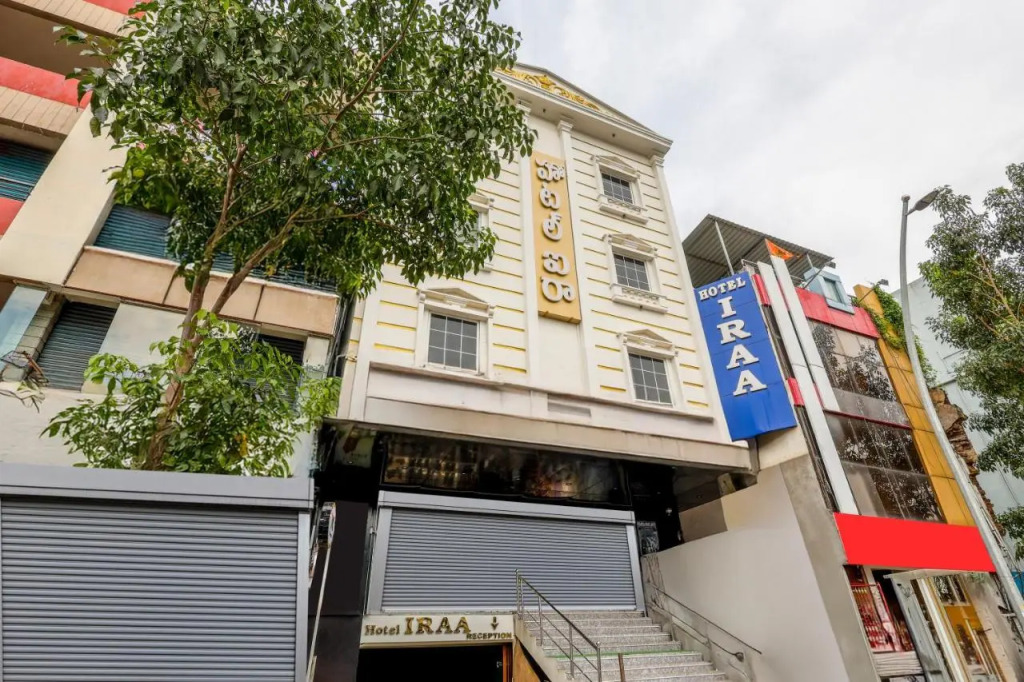 Treebo Iraa, 5 Minutes From Railway Station