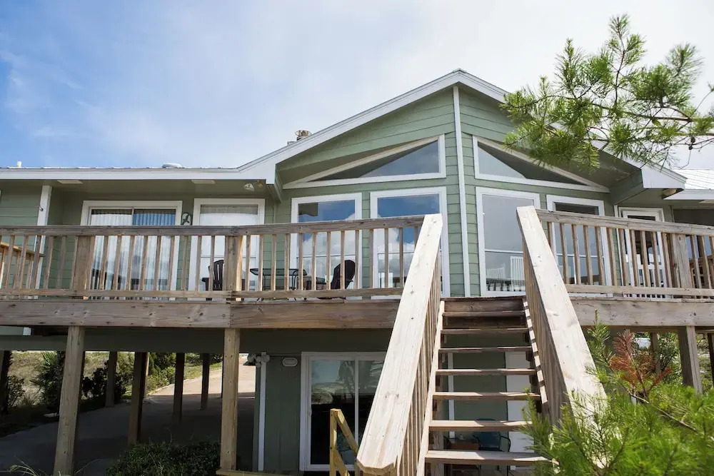 On a Scenic Dune Lake in Seagrove ~ Dog Friendly