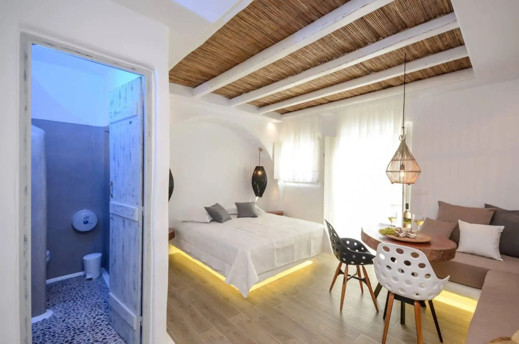 Naxos Island Escape Suites